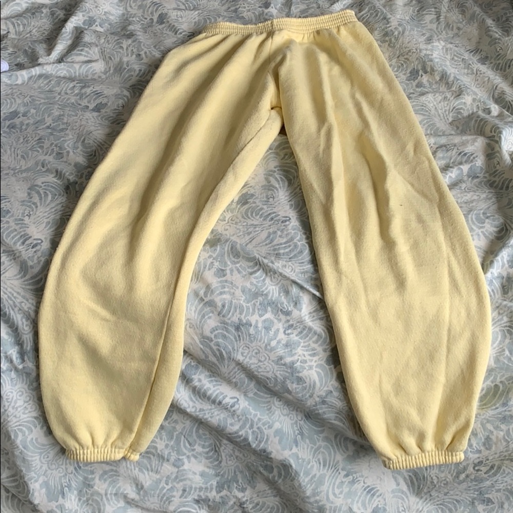 Yellow cotton sweats